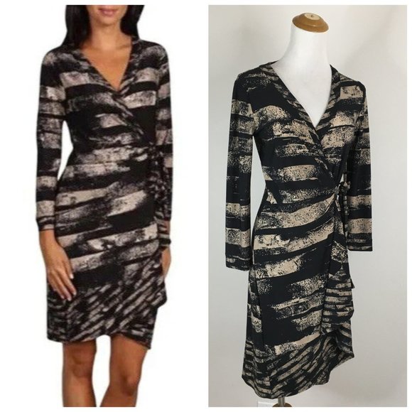 BCBGMAXAZRIA Black Combo ALBERTO Printed Stretch Midi Wrap Dress - Picture 1 of 11